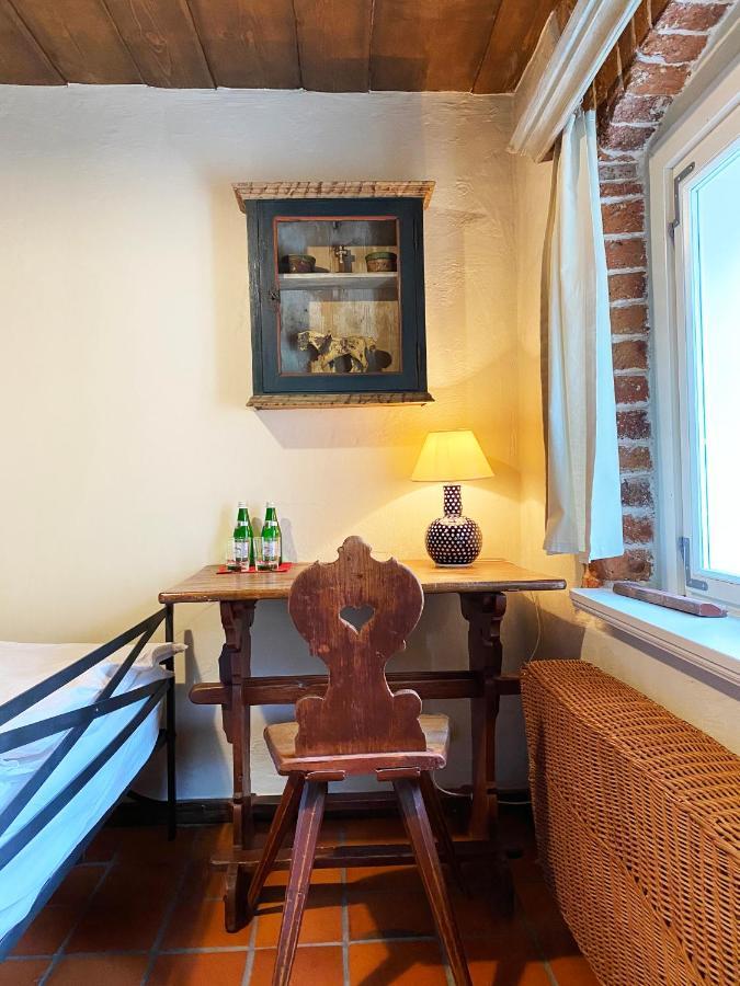 Dom Tkacza Apartman Pieszyce Kültér fotó
