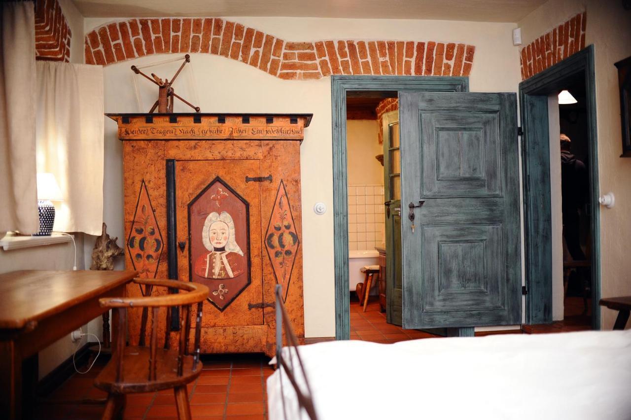 Dom Tkacza Apartman Pieszyce Kültér fotó